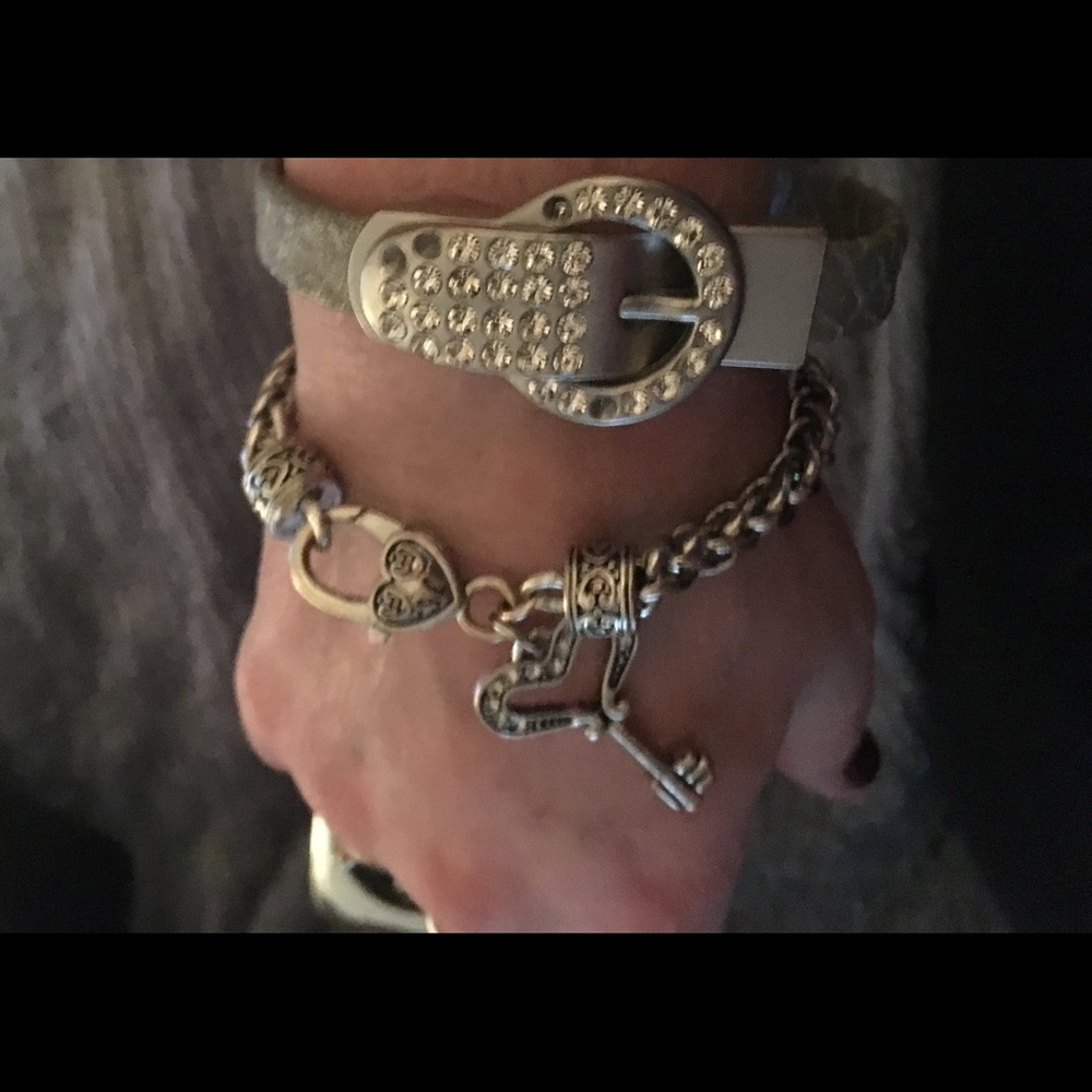 Women’s Bracelets Vintage Look Silver